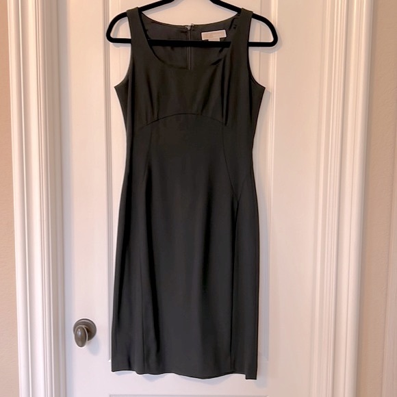 MICHAEL Michael Kors Dresses & Skirts - MICHAEL Michael Kors Black Sleeveless Sheath Dress Size 2